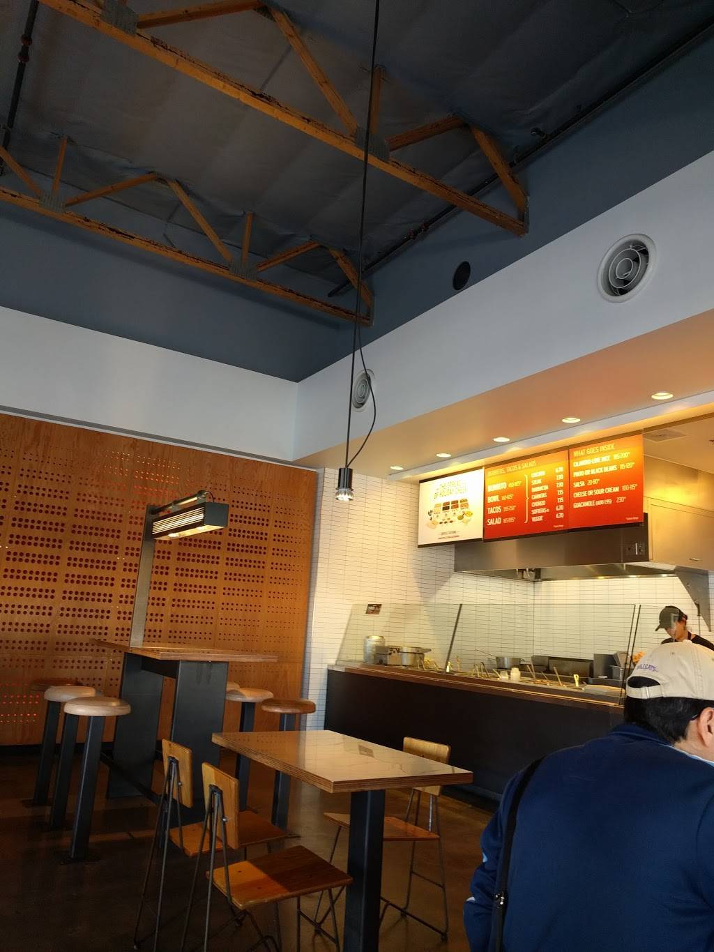 Chipotle Mexican Grill | restaurant | 369 W Esplanade Dr, Oxnard, CA 93036, USA | 8052002052 OR +1 805-200-2052