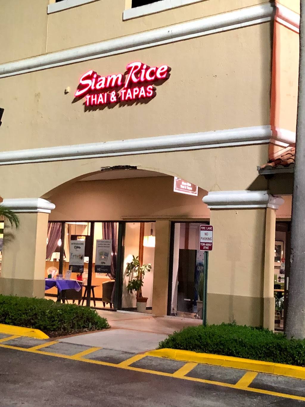SiamRice Thai & Tapas | restaurant | 5071 Sheridan St, Hollywood, FL 33021, USA | 9549812002 OR +1 954-981-2002