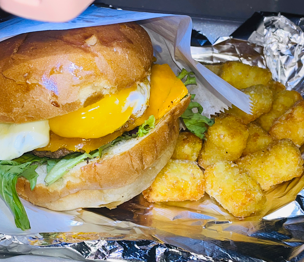 JaizhunsGrill | restaurant | 2476 Maple St, Atlanta, GA 30344, USA | 4709262526 OR +1 470-926-2526