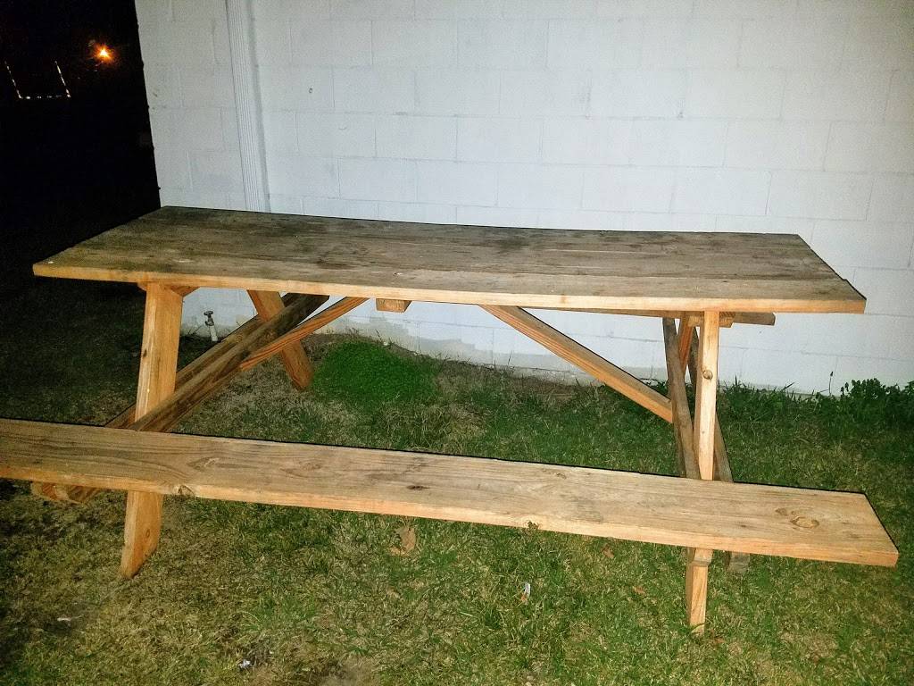 Annies Cafe | restaurant | 1417 US-45 ALT, Brooksville, MS 39739, USA | 6627384030 OR +1 662-738-4030