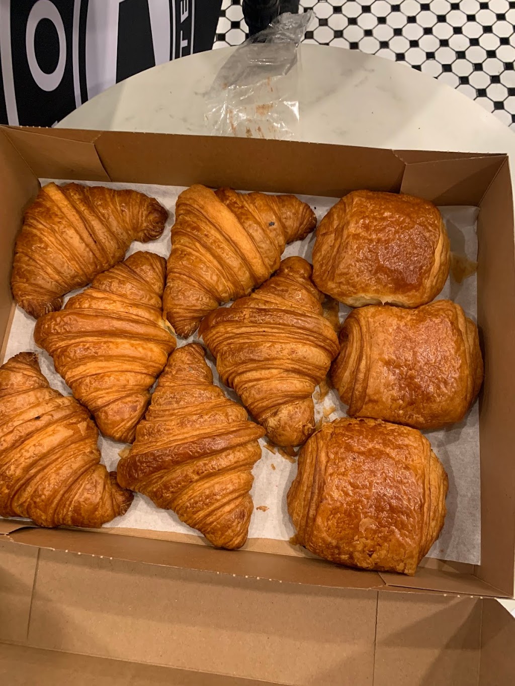 Sforno Pizza & Cafe | cafe | 2393 Broadway, New York, NY 10024, USA | 6465901269 OR +1 646-590-1269