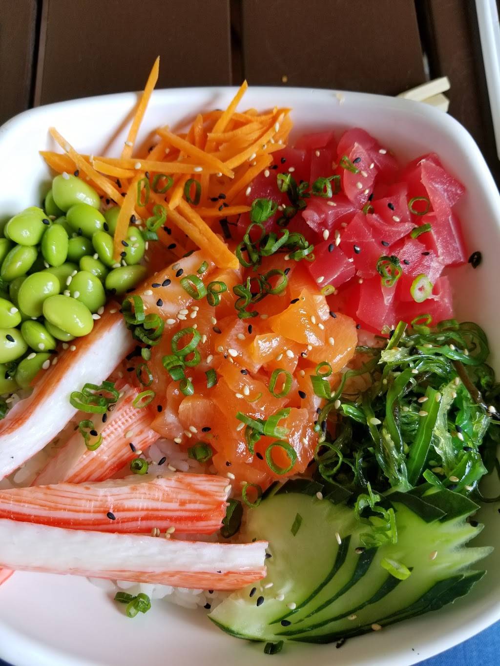 Bento Asian Kitchen + Sushi | restaurant | 3832 W Newberry Rd #1J, #4830, Gainesville, FL 32607, USA | 3523778686 OR +1 352-377-8686