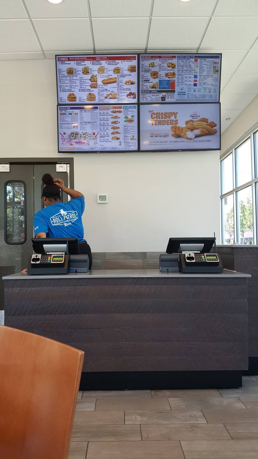 Sonic Drive-In | restaurant | 741 Rainier Ave S, Renton, WA 98057, USA | 4252078115 OR +1 425-207-8115