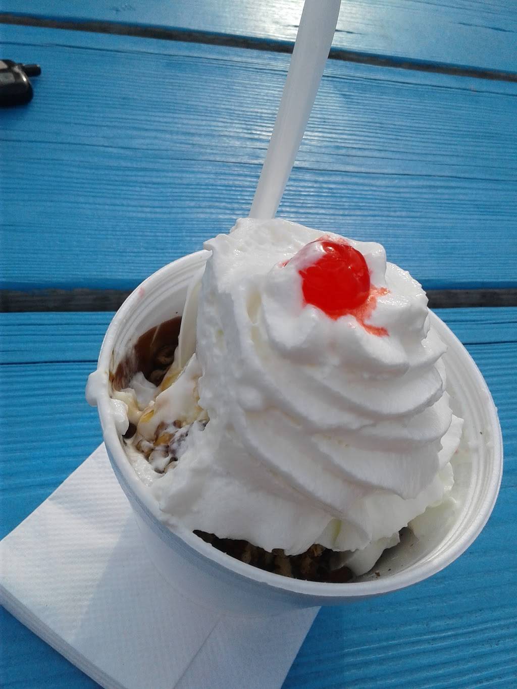 New Baltimore Ice Cream | restaurant | 2939-3271 Edison St NW, Uniontown, OH 44685, USA | 3308521475 OR +1 330-852-1475