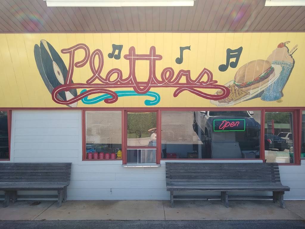 Platters | restaurant | 508 Cumberland St W, Cowan, TN 37318, USA | 9319679158 OR +1 931-967-9158