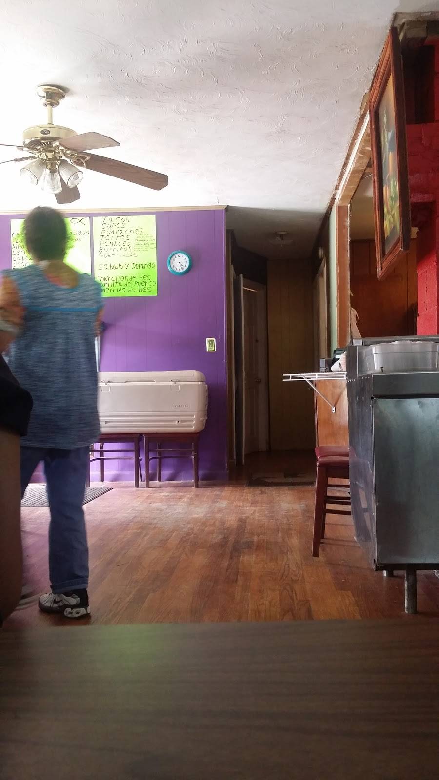 Taqueria Selena | restaurant | 8327 Fairforest Rd, Spartanburg, SC 29303, USA | 8645861477 OR +1 864-586-1477