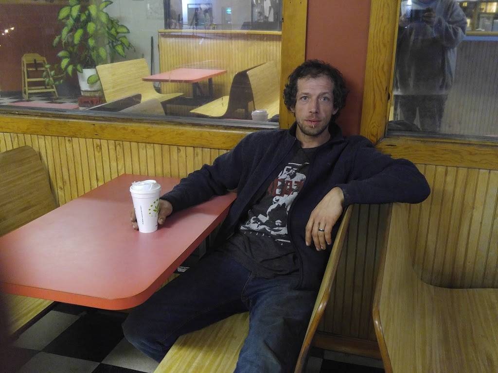 Queens Pizza | restaurant | 287 Chelmsford St, Lowell, MA 01851, USA | 9784528606 OR +1 978-452-8606