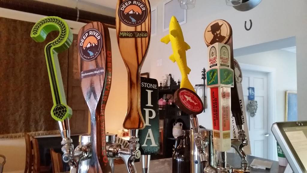 Mebane Knights | restaurant | 212 W Clay St, Mebane, NC 27302, USA | 9195680721 OR +1 919-568-0721