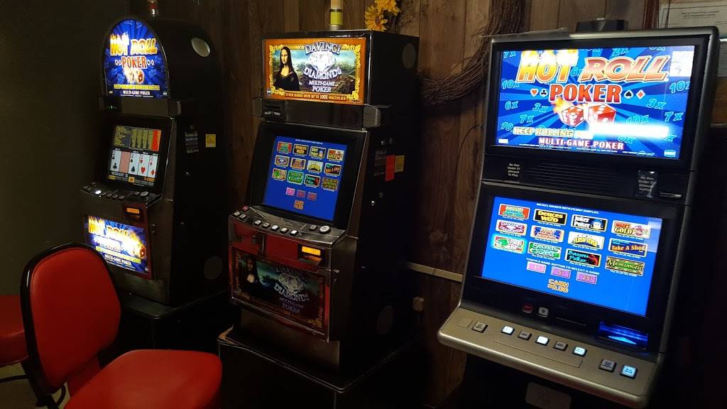 Sunnys Fried Chicken | restaurant | 111 E Ebey St, Church Point, LA 70525, USA | 3376845051 OR +1 337-684-5051