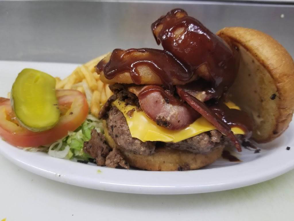 Hideaway LV | restaurant | 3369 Thom Blvd, Las Vegas, NV 89130, USA | 7024856200 OR +1 702-485-6200