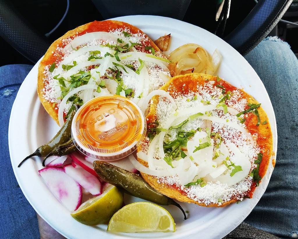 Antojitos Chapines | restaurant | 2600-2626 Cropley Ave, San Jose, CA 95132, USA | 4085079320 OR +1 408-507-9320