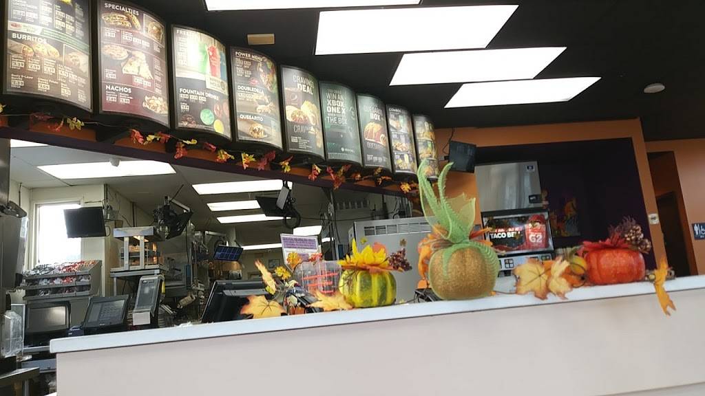 Taco Bell | meal takeaway | 3726 Market St, Youngstown, OH 44507, USA | 3307824569 OR +1 330-782-4569