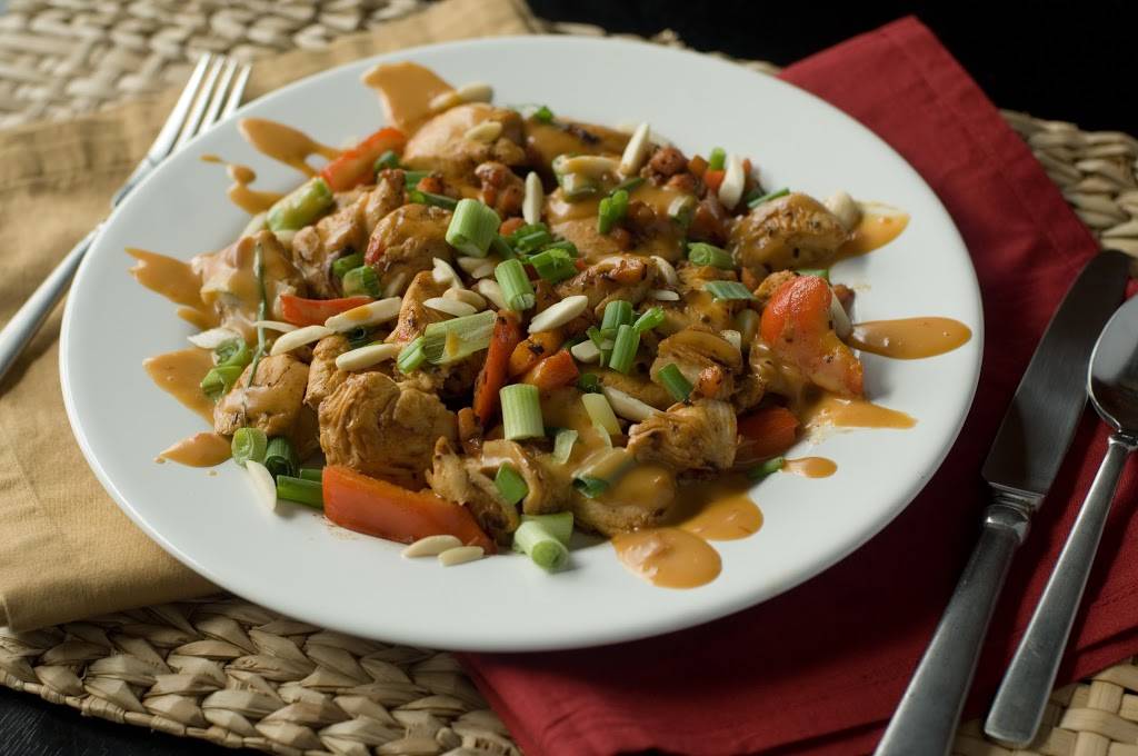 Entree Kitchen | meal takeaway | 26W276 Geneva Rd, Carol Stream, IL 60188, USA | 6306684450 OR +1 630-668-4450