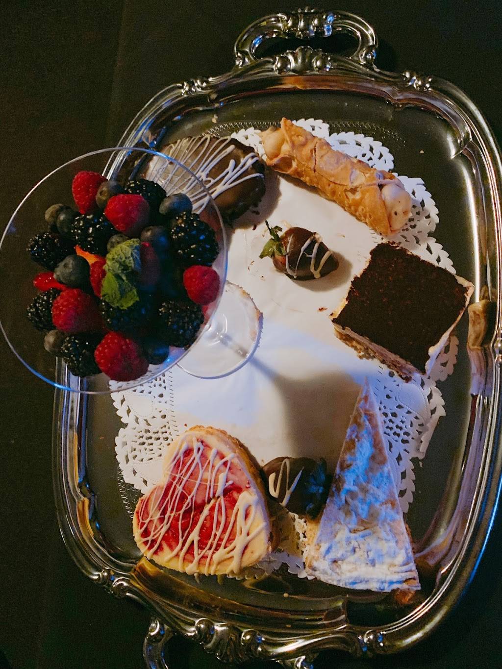 Angelos Italian Ristorante | restaurant | 1120 Wheeler Ave, Dunmore, PA 18510, USA | 5708807173 OR +1 570-880-7173