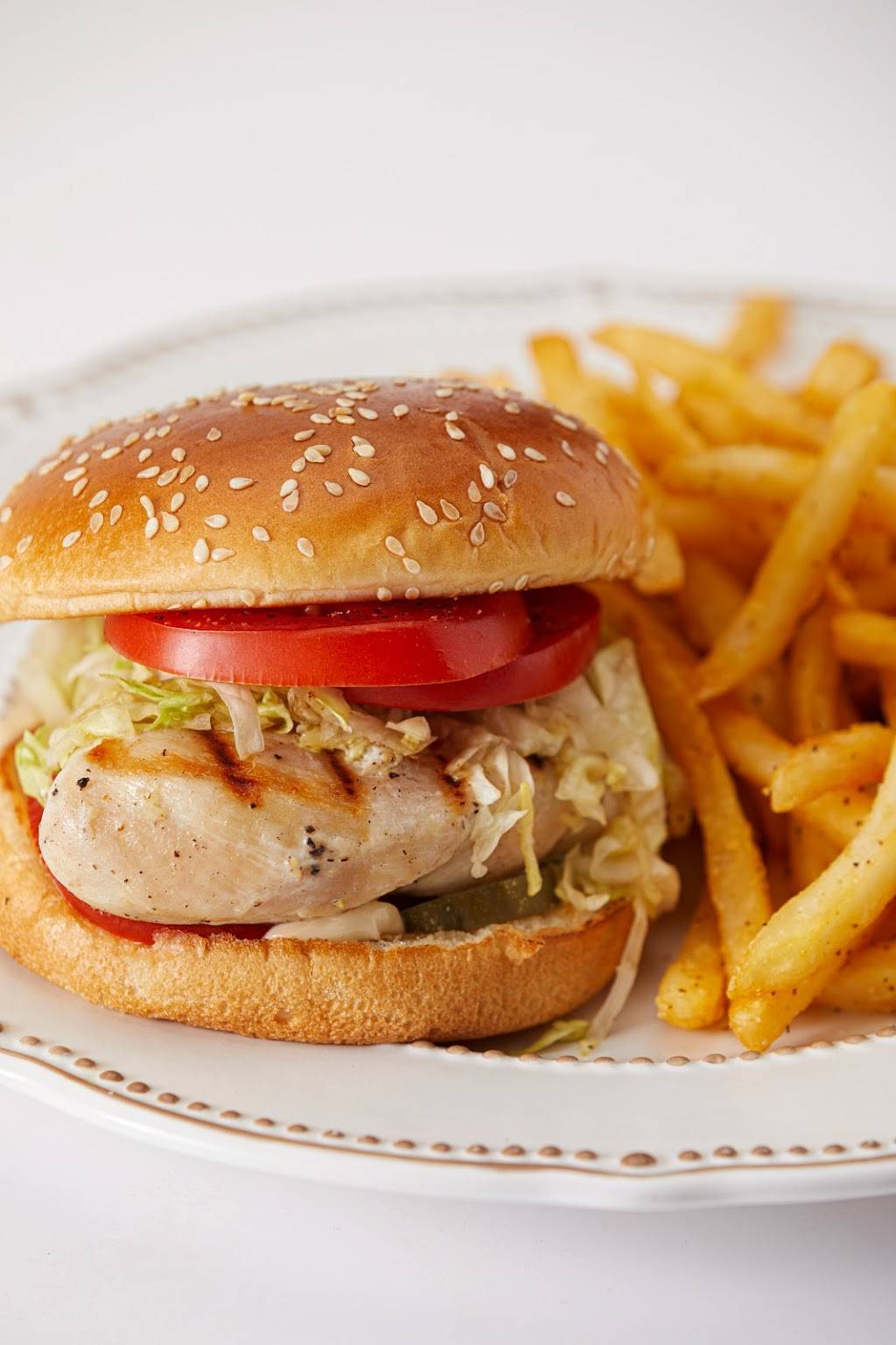 Dairyland Old-Fashioned Hamburgers | restaurant | 924 E Rawson Ave, Oak Creek, WI 53154, USA | 4145315772 OR +1 414-531-5772