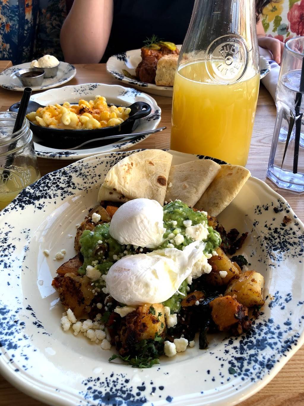 Whistle Britches Willow Bend - Plano | restaurant | 2405 Dallas Pkwy SUITE 4, Plano, TX 75093, USA | 2142995971 OR +1 214-299-5971