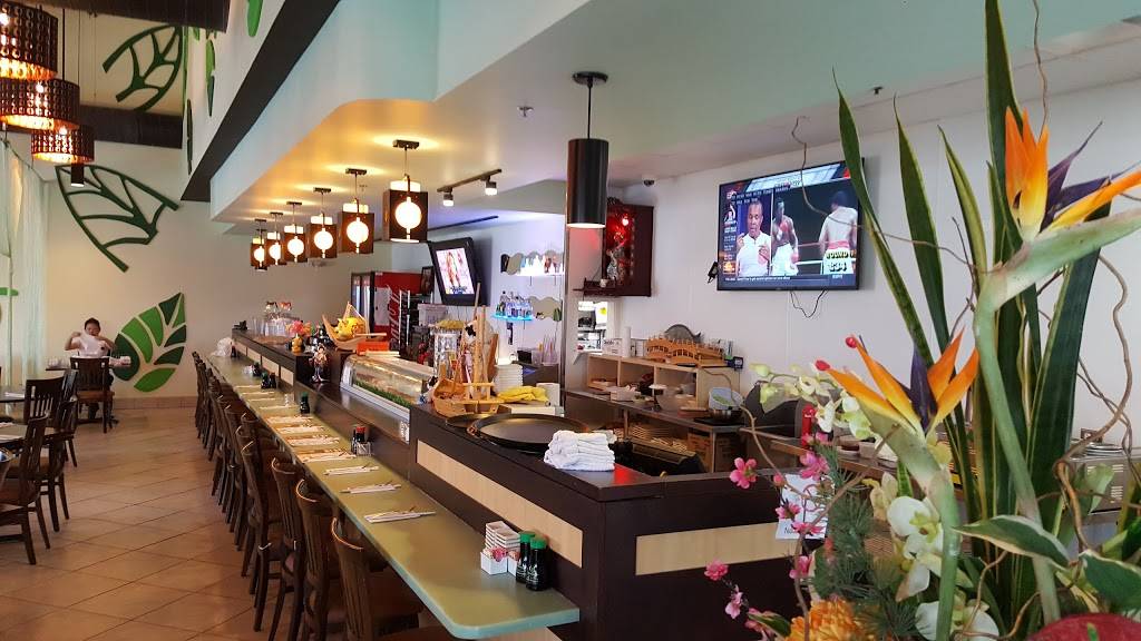 Lus Sushi & Chinese | restaurant | 2001 S Naperville Rd, Wheaton, IL 60189, USA | 6308582006 OR +1 630-858-2006