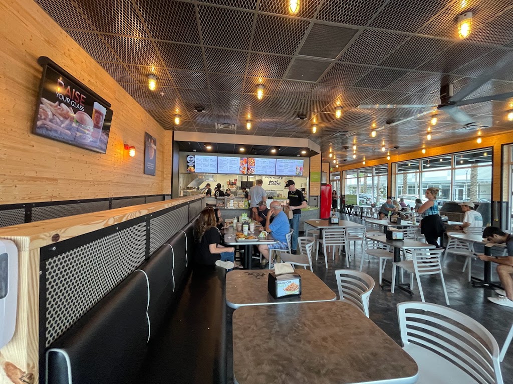 BurgerFi | restaurant | 11563 State Road 70 E, Bradenton, FL 34202, USA | 9412813631 OR +1 941-281-3631