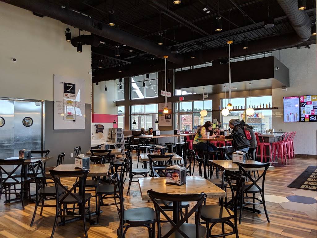 Burger 21 Kennesaw Marketplace | restaurant | 1300 Ernest W Barrett Pkwy NW #310, Kennesaw, GA 30144, USA | 6782938010 OR +1 678-293-8010