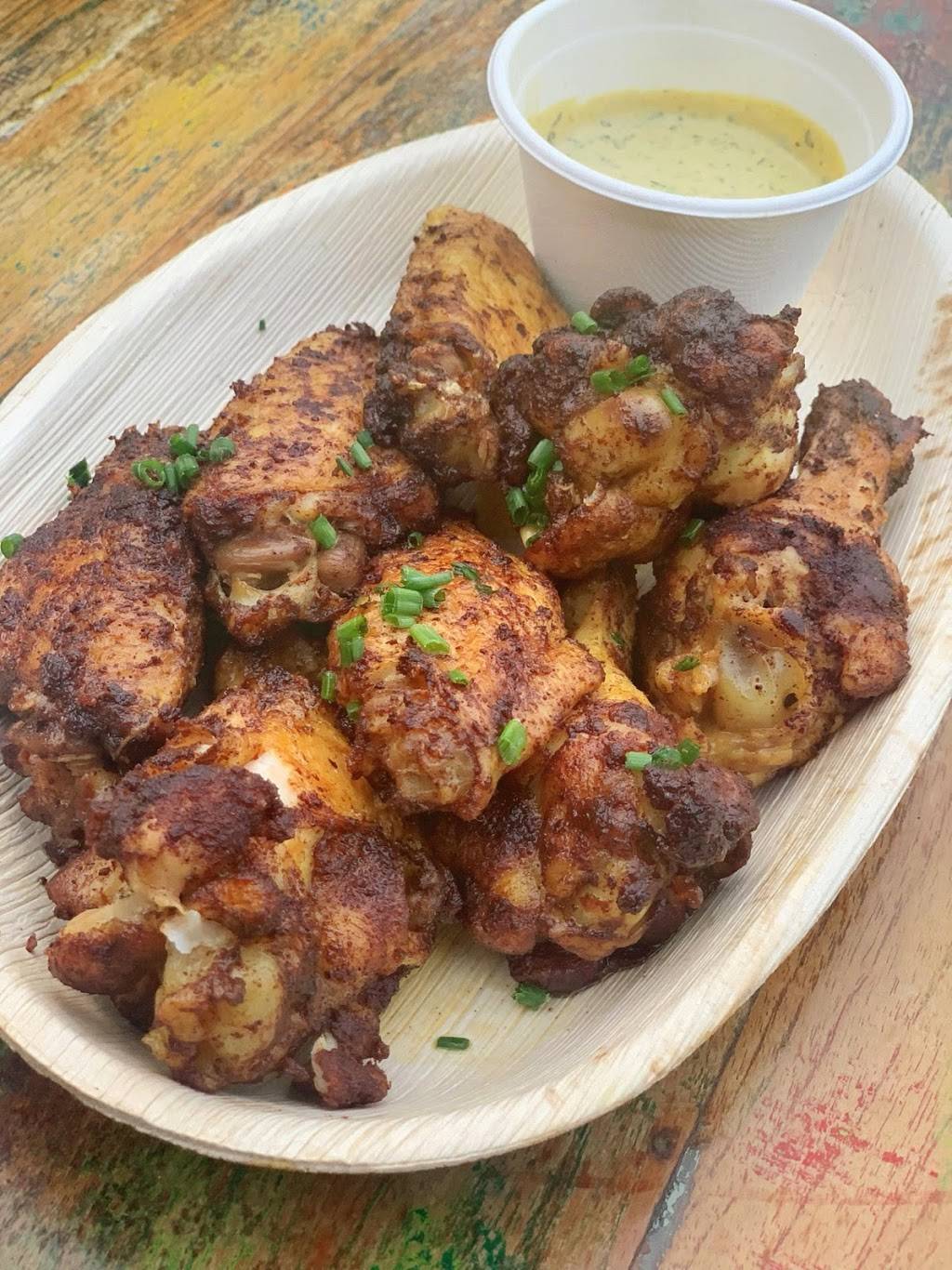 Primal Wings | restaurant | Main St, Montauk, NY 11954, USA | 6316682727 OR +1 631-668-2727