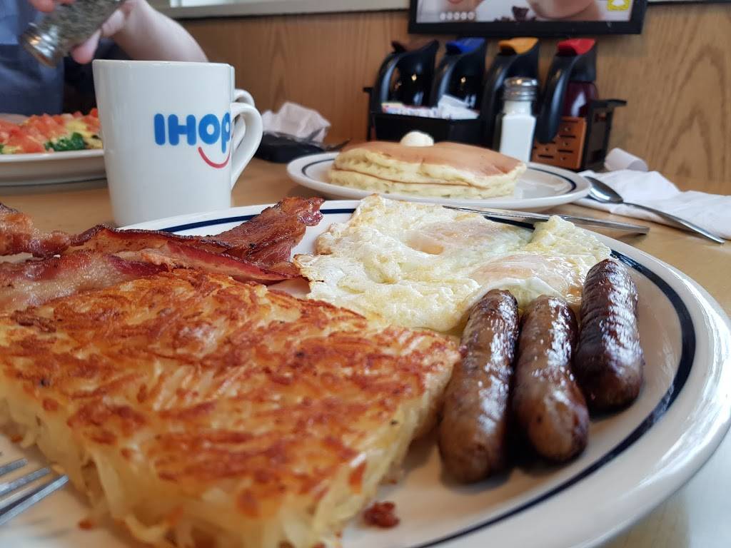 IHOP | restaurant | 8461 Santa Monica Blvd, Los Angeles, CA 90069, USA | 3236565468 OR +1 323-656-5468