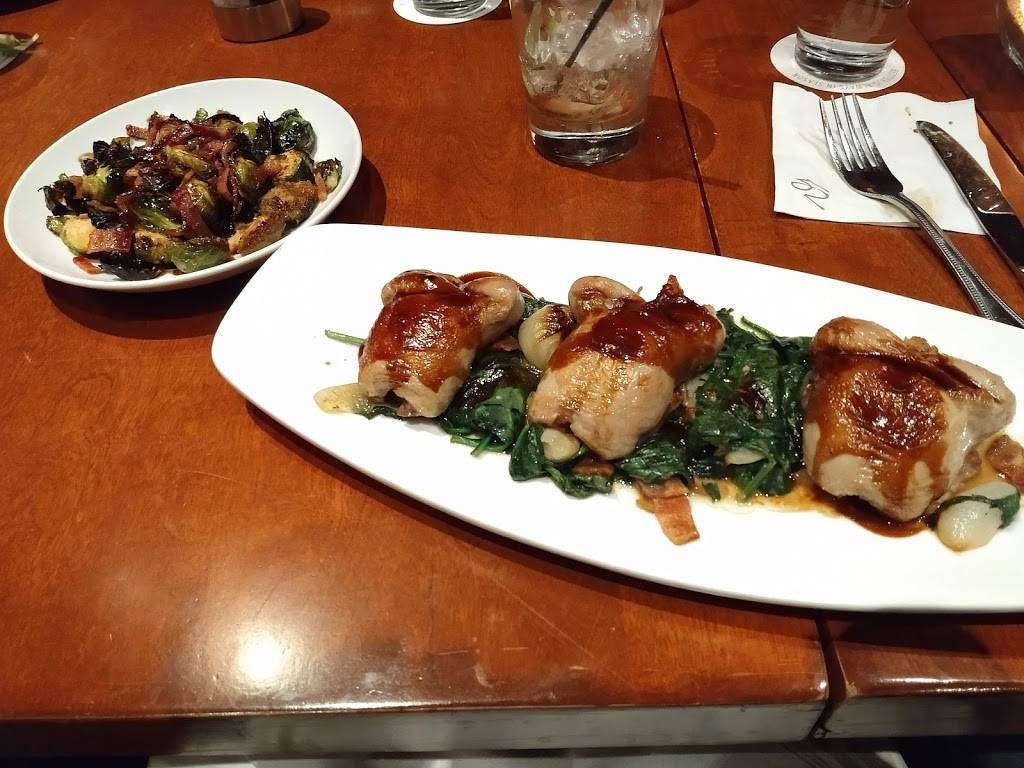 Seasons 52 | meal takeaway | 340 Ward Pkwy, Kansas City, MO 64112, USA | 8165310052 OR +1 816-531-0052