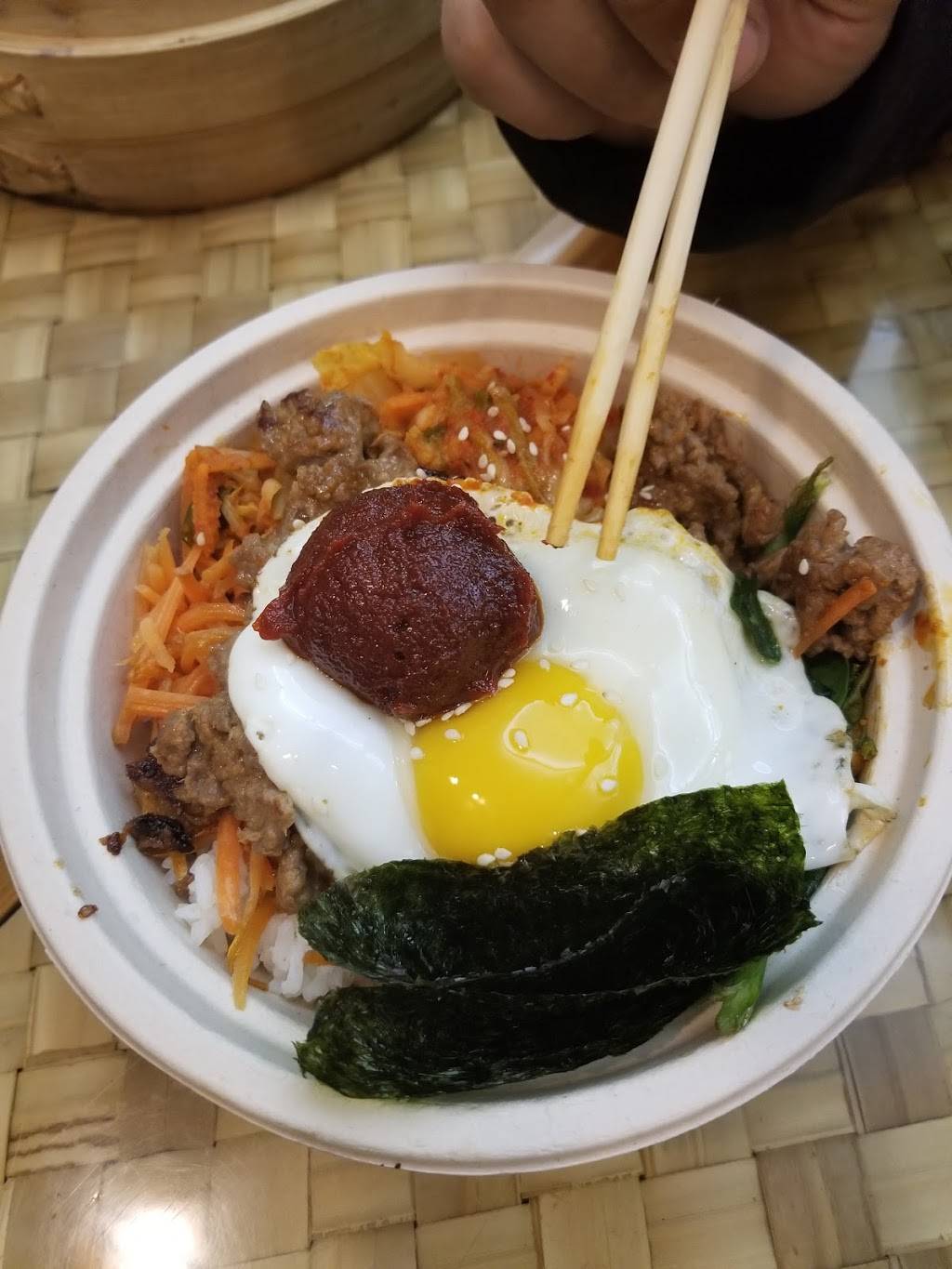 Dumpling Darling | restaurant | 213 Iowa Ave, Iowa City, IA 52240, USA | 3193382404 OR +1 319-338-2404