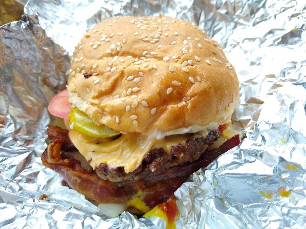 Five Guys | meal takeaway | 1119 Emmet St N, Charlottesville, VA 22905, USA | 4349754897 OR +1 434-975-4897