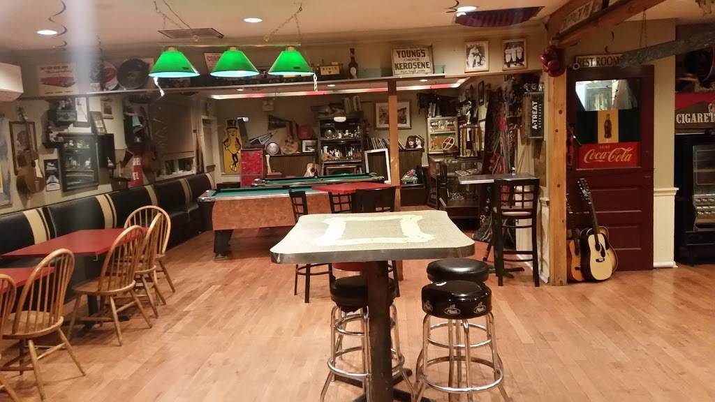 Rockwells Restaurant | restaurant | 120 Gravel Pike, Green Lane, PA 18054, USA | 2152348555 OR +1 215-234-8555