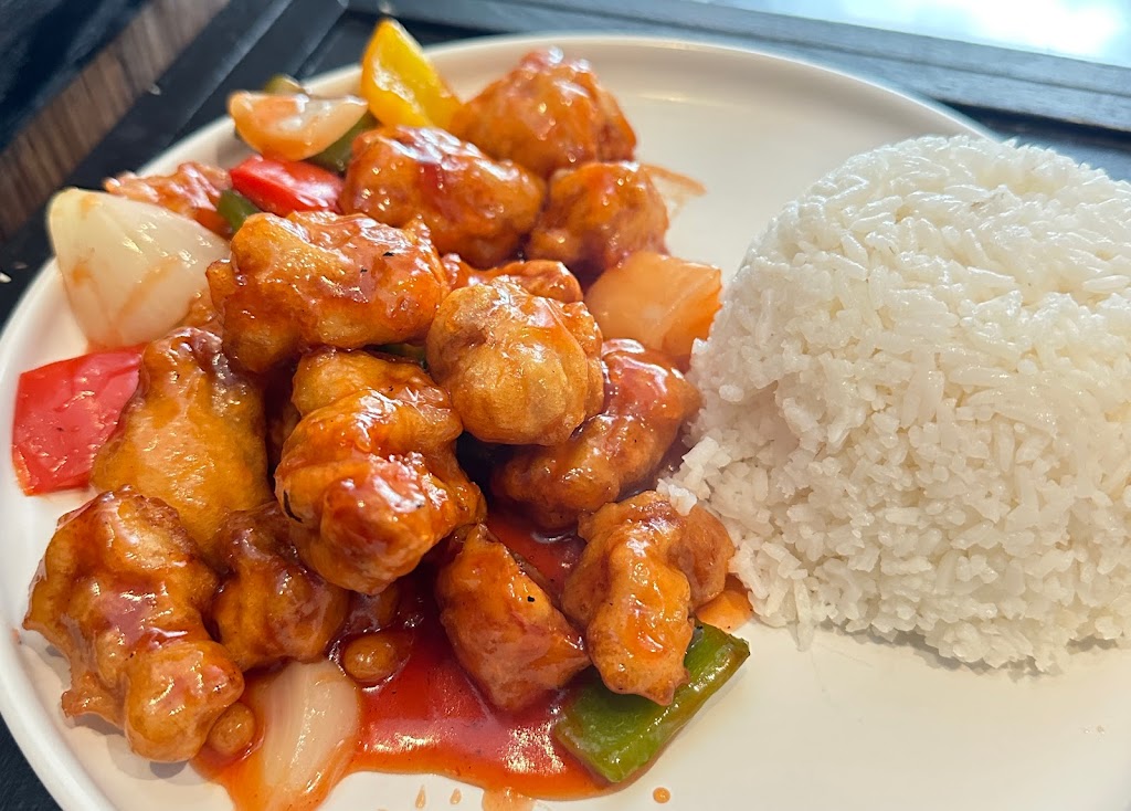 HULU WA CHINA BISTRO | meal delivery | 3970 17th St, San Francisco, CA 94114, USA | 4156587877 OR +1 415-658-7877