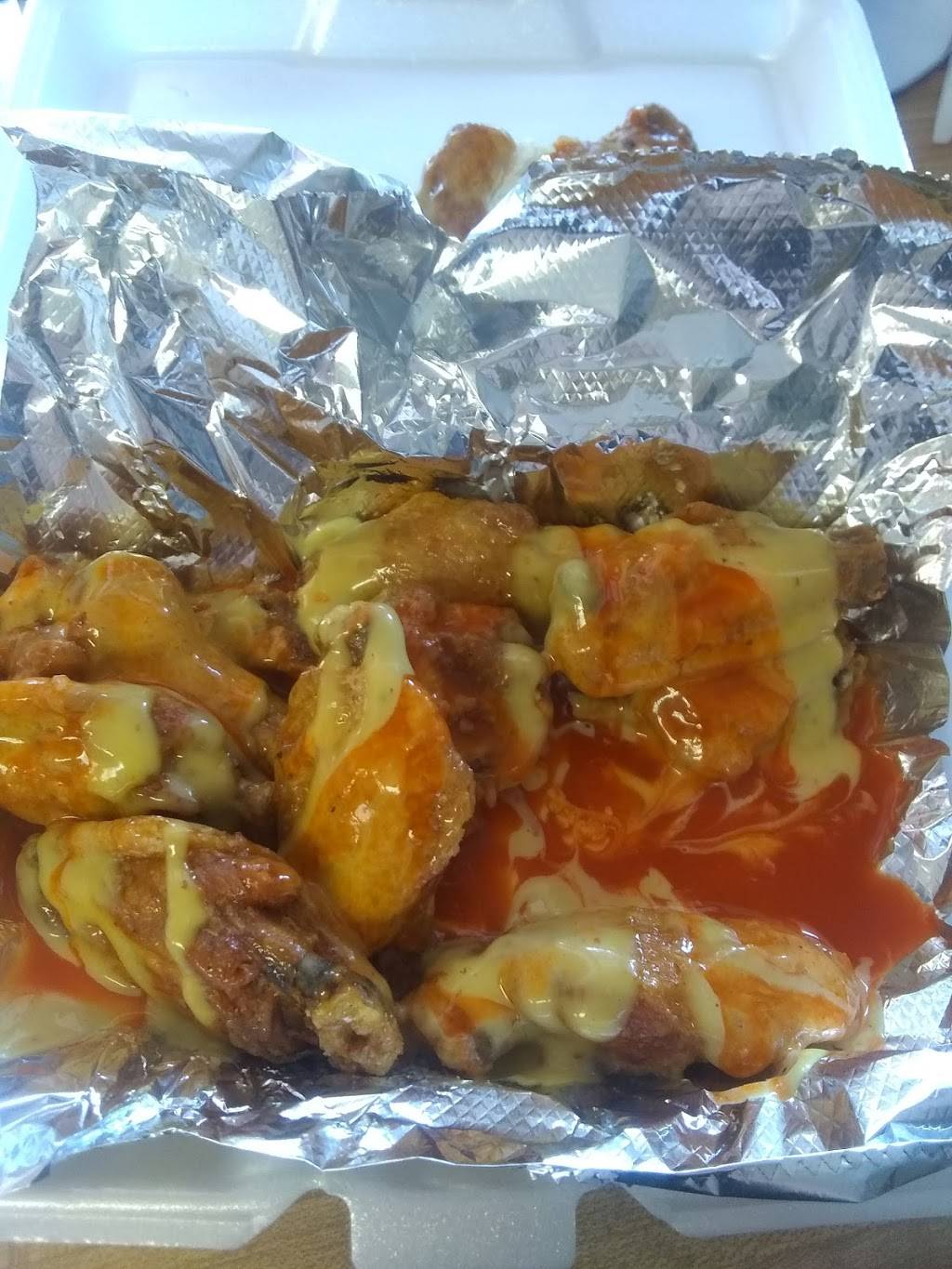 McCalls Cherry Hill Drive In Ice Cream | restaurant | 8915 Rte 6N, Albion, PA 16401, USA | 8147564459 OR +1 814-756-4459