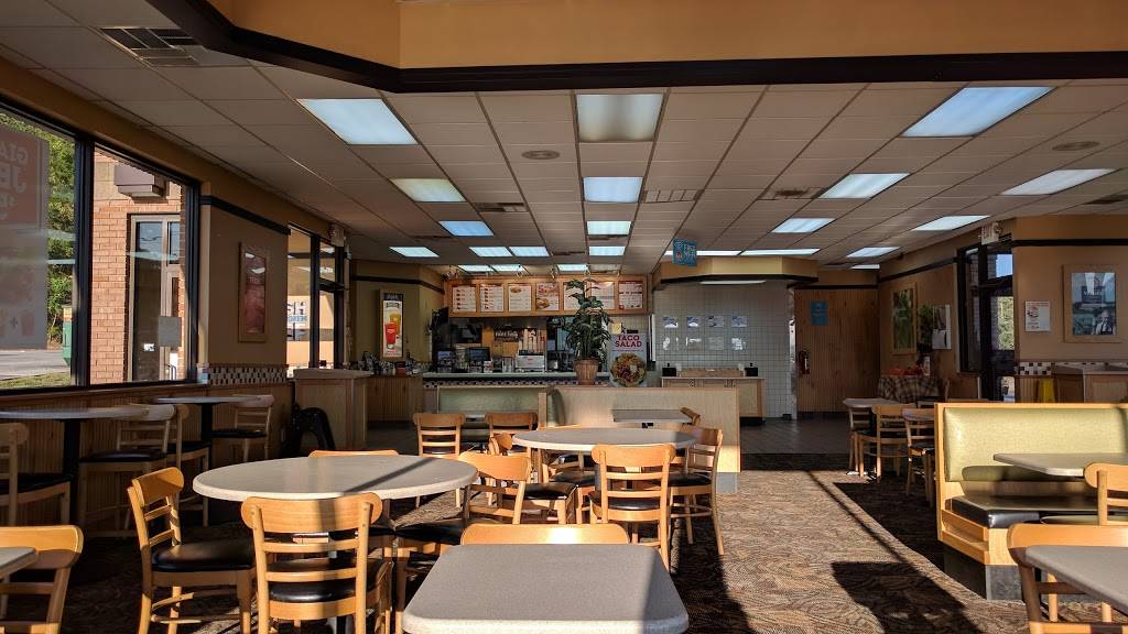 Wendys | restaurant | 3424 Winfield Dunn Pkwy, Kodak, TN 37764, USA | 8659322955 OR +1 865-932-2955