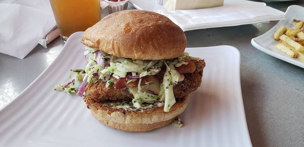 Burger Lounge | restaurant | 13455 Maxella Ave, Marina Del Rey, CA 90292, USA | 3108273670 OR +1 310-827-3670