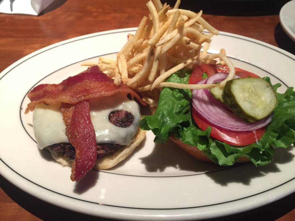 J. Alexanders Redlands Grill | restaurant | 2415 N Federal Hwy, Fort Lauderdale, FL 33305, USA | 9545639077 OR +1 954-563-9077