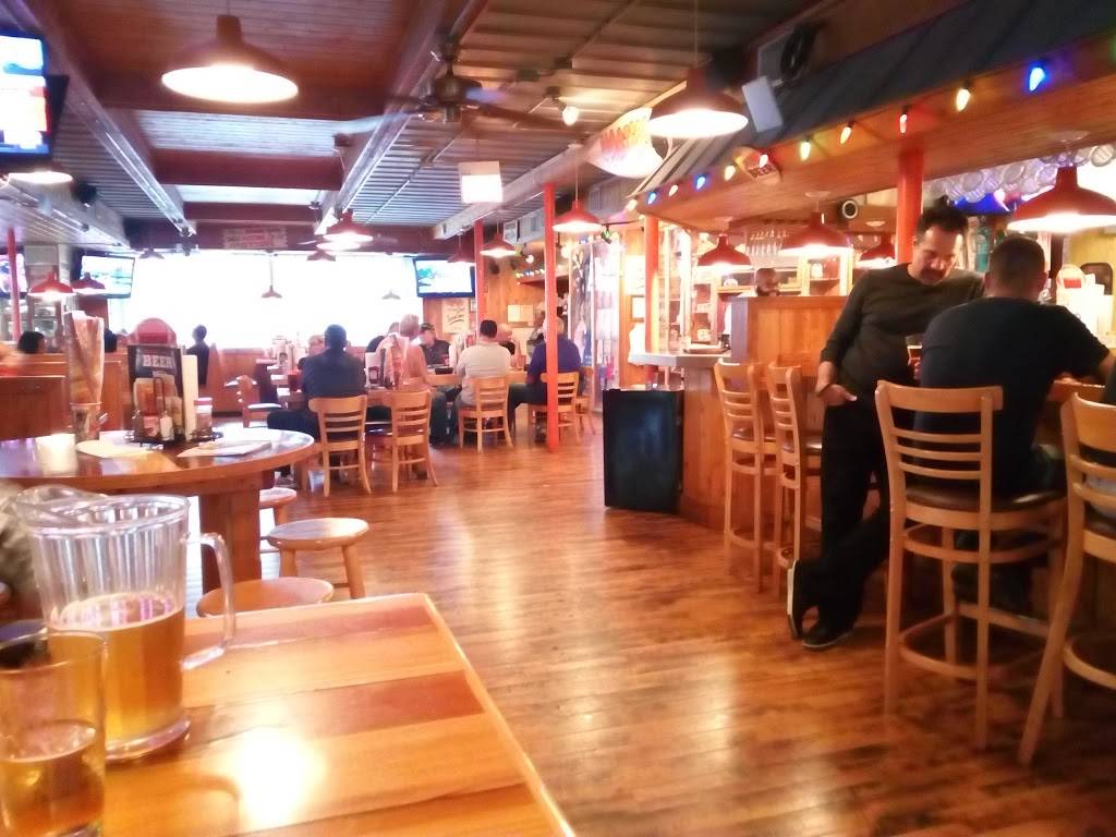 Hooters | meal takeaway | 8225 W Higgins Rd, Chicago, IL 60631, USA | 7737140193 OR +1 773-714-0193