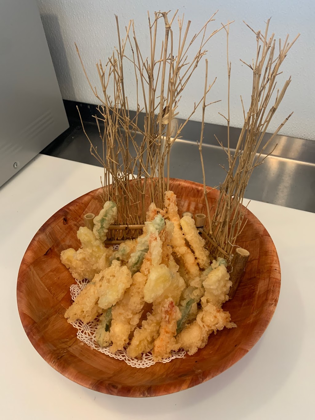 Yaki Sushi | restaurant | 4088 Airline Pkwy, Chantilly, VA 20151, USA | 5717526825 OR +1 571-752-6825