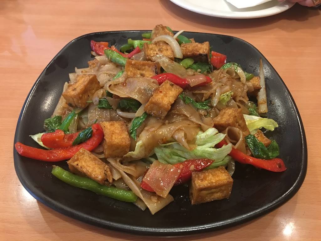 S Thai Food Restaurant | meal delivery | 26490 Ynez Rd suite b, Temecula, CA 92591, USA | 9516992424 OR +1 951-699-2424