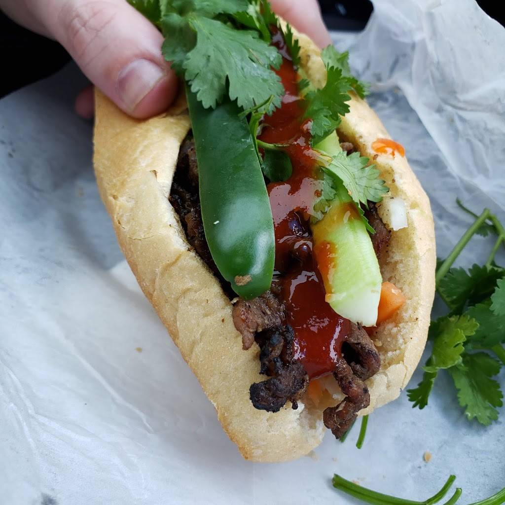 Van’s Banh Mi | restaurant | 201 E 53rd St, Austin, TX 78751, USA | 5125931615 OR +1 512-593-1615