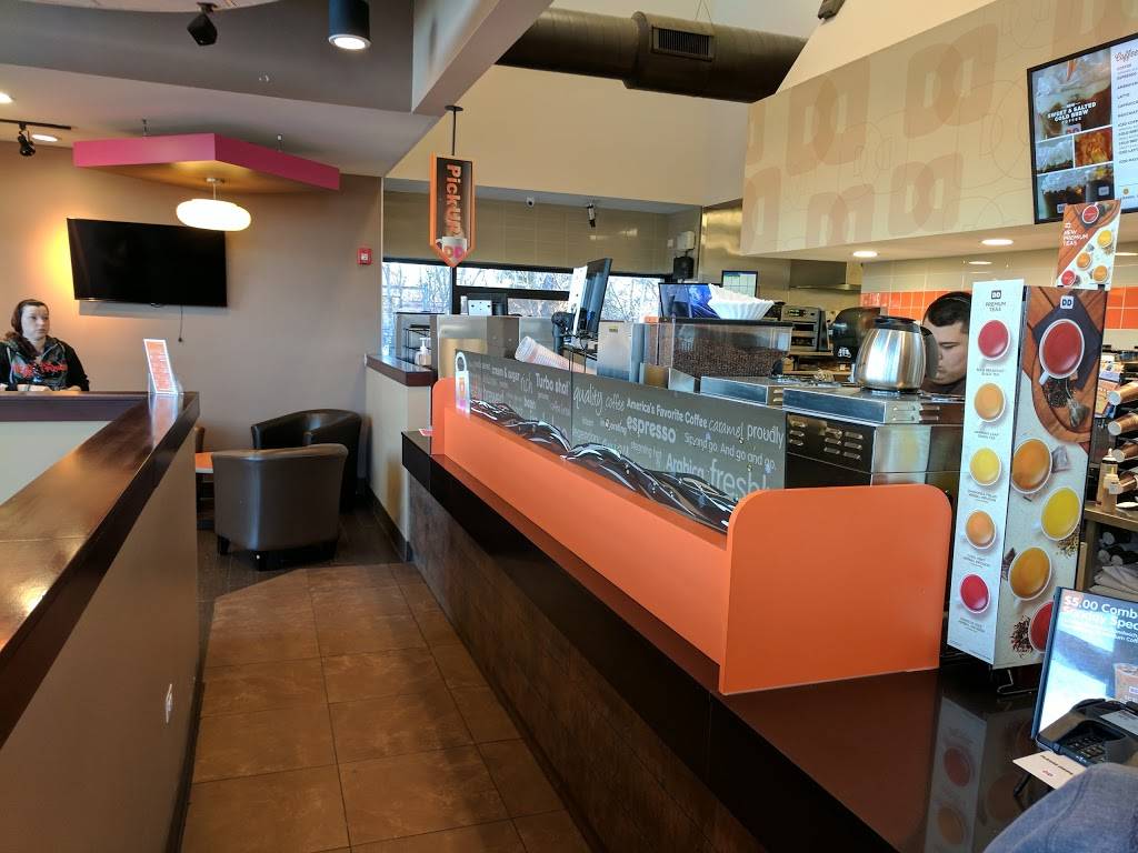 Dunkin | cafe | 707 Rockland Rd, Lake Bluff, IL 60044, USA | 2247066933 OR +1 224-706-6933