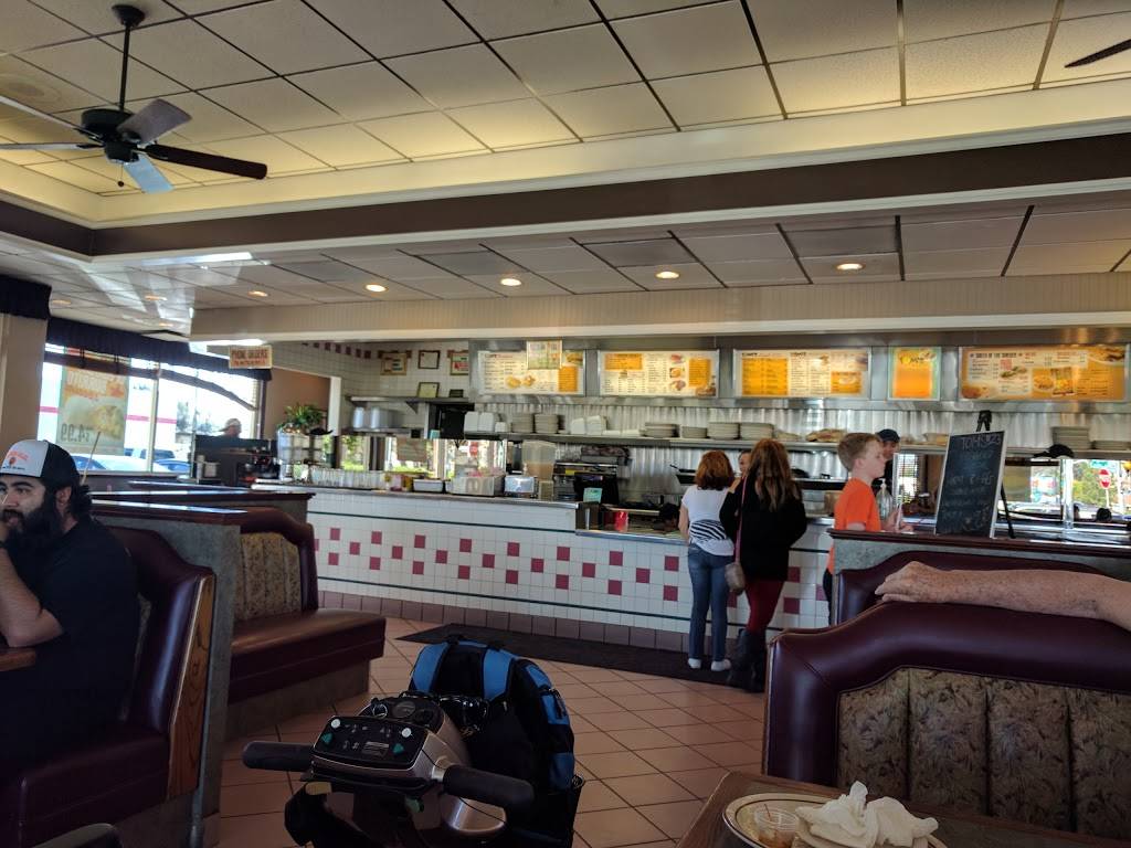 Toms Famous Family Restaurant | restaurant | 505 W 5th Ave, Escondido, CA 92025, USA | 7607372377 OR +1 760-737-2377