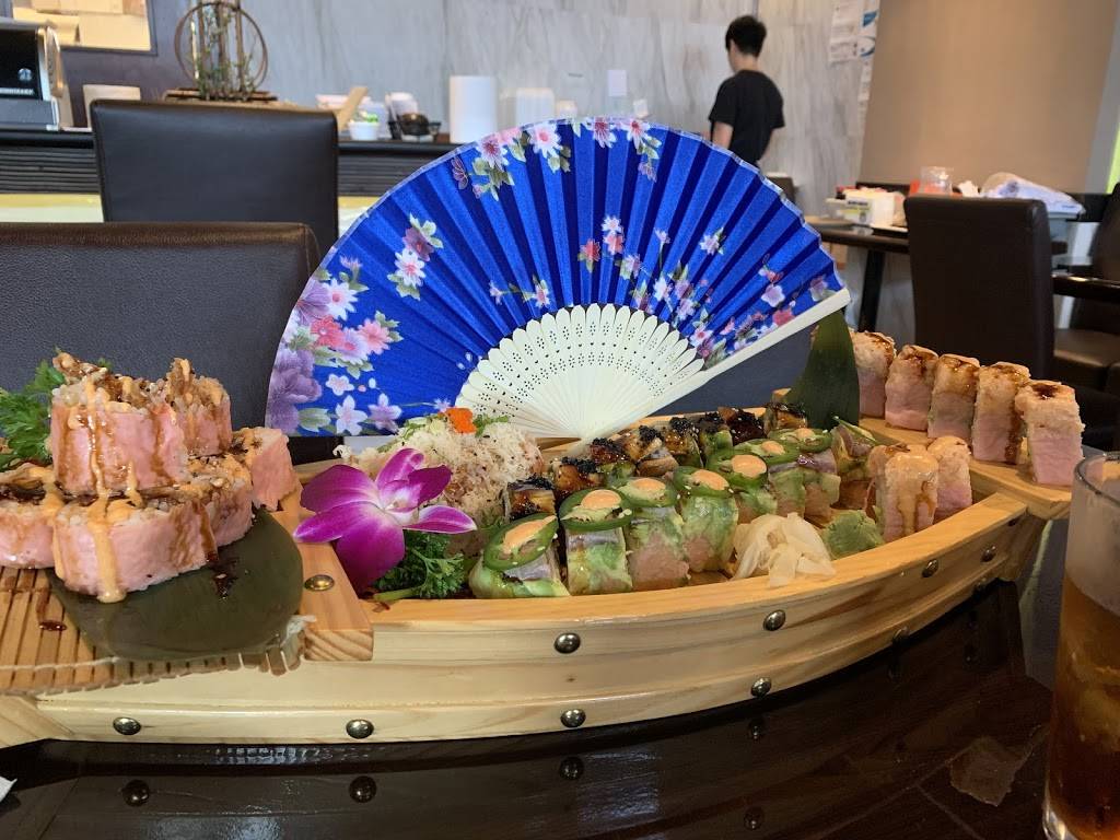 Fancy Sushi | restaurant | 7083 Collins Rd #102, Jacksonville, FL 32244, USA | 9042505466 OR +1 904-250-5466