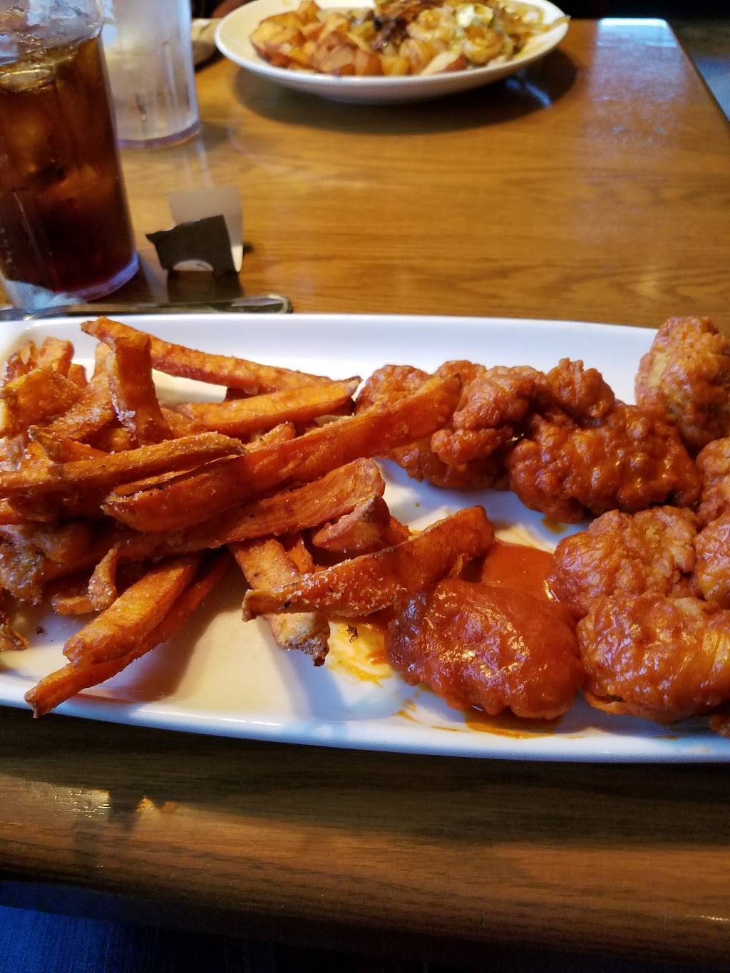 Applebees Grill + Bar | restaurant | 1950 Fort Harrison Rd, Terre Haute, IN 47804, USA | 8124666535 OR +1 812-466-6535