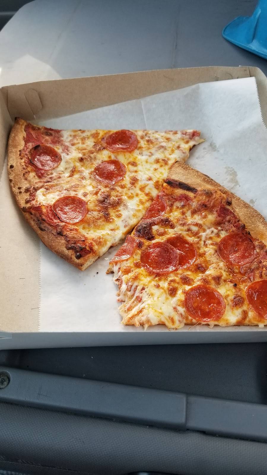 Amore Pizza & Restaurant | restaurant | 1590 Red Lion Rd, Bear, DE 19701, USA | 3028341434 OR +1 302-834-1434