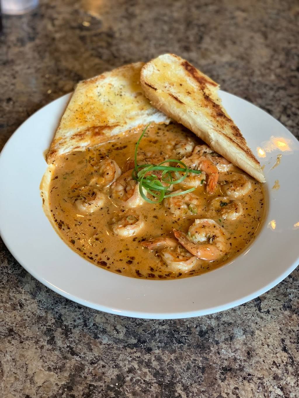 Lombardos Pizzeria & Sports Bar | restaurant | 2190 Whitehall Rd, Muskegon, MI 49445, USA | 2317447507 OR +1 231-744-7507