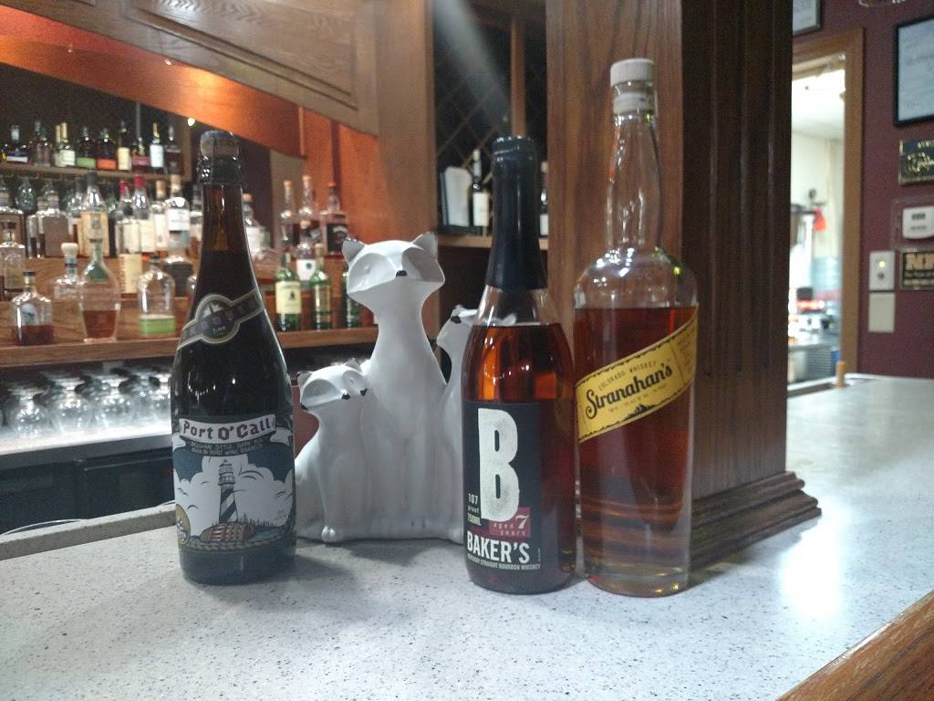 Two Foxes Gastropub | restaurant | 121 S Main St, Bowling Green, OH 43402, USA | 4193158891 OR +1 419-315-8891