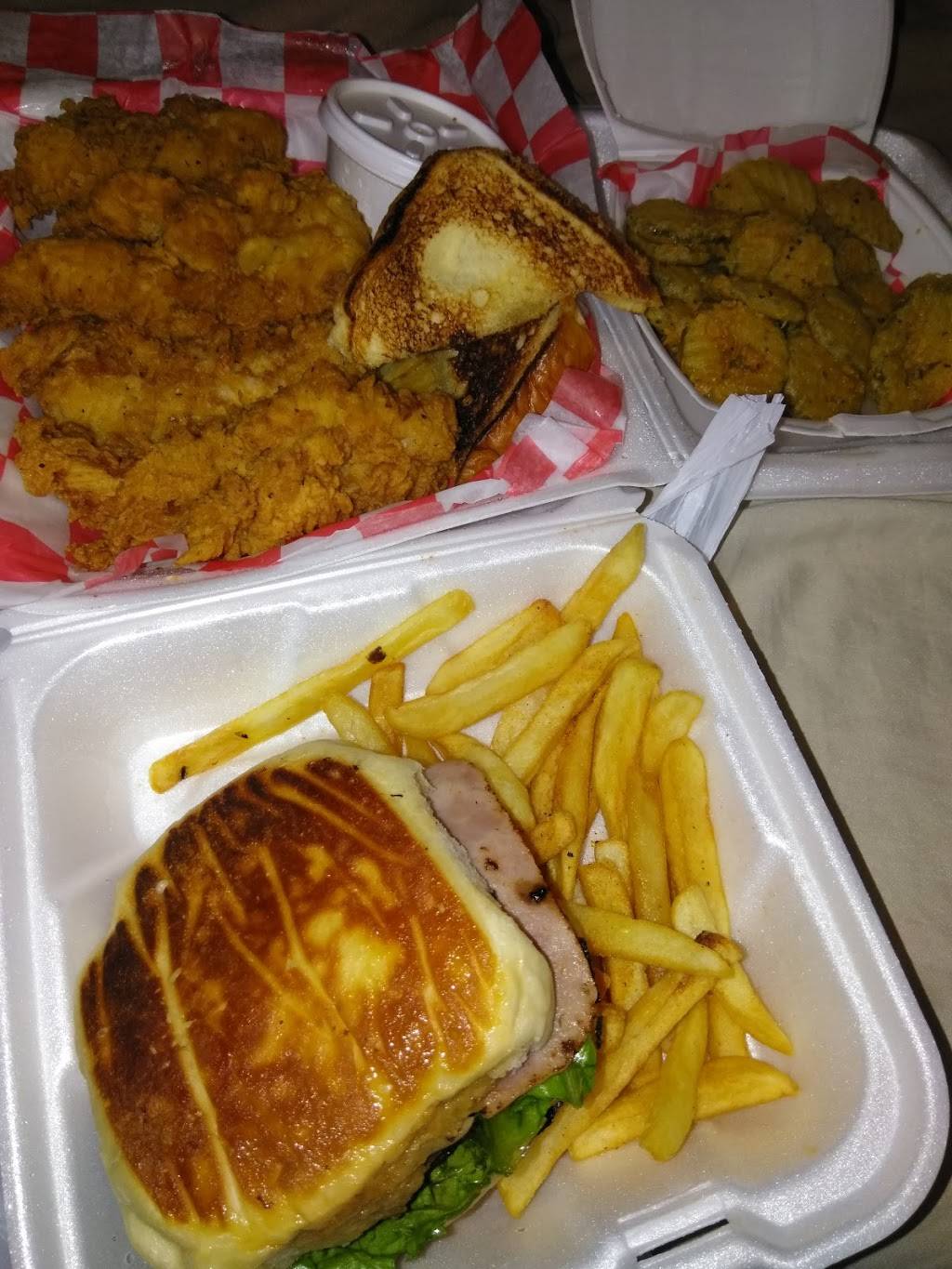 Cowboys Chicken & More | restaurant | 3250 Morgan Ave, Corpus Christi, TX 78405, USA | 3618831975 OR +1 361-883-1975