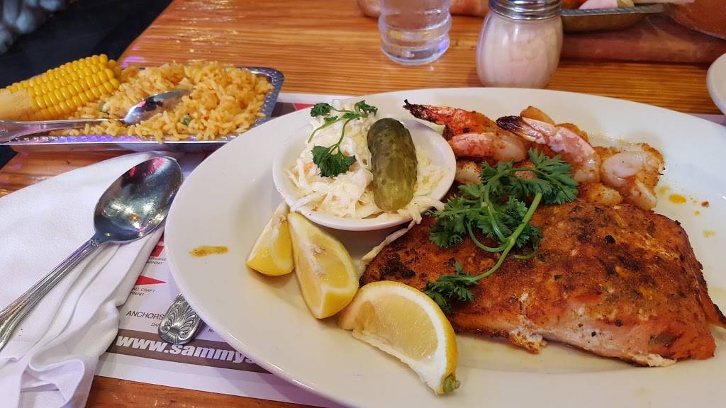 Sammys Shrimp Box | restaurant | 64 City Island Ave, Bronx, NY 10464, USA | 7188853200 OR +1 718-885-3200