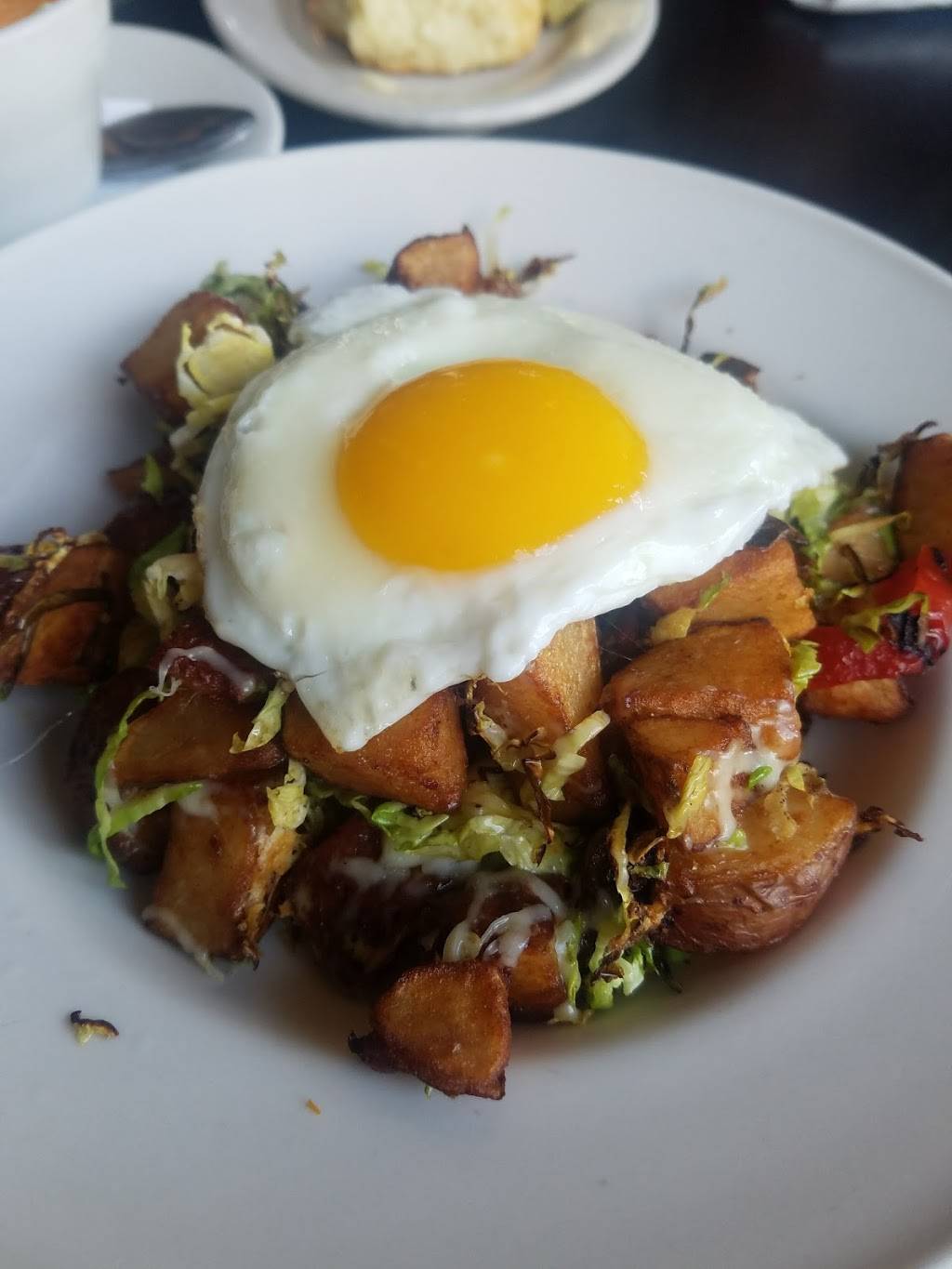 Enids | restaurant | 560 Manhattan Ave, Brooklyn, NY 11222, USA | 7183493859 OR +1 718-349-3859