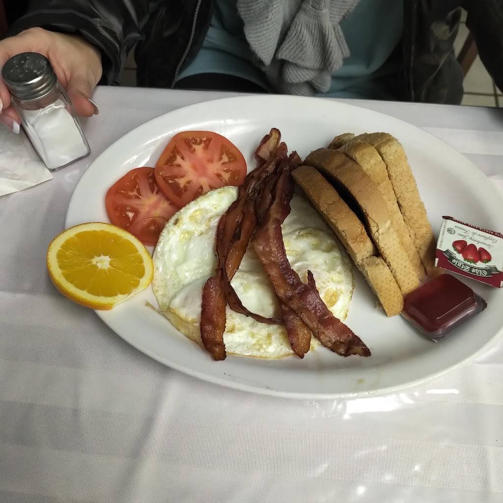 Eagle Restaurant | restaurant | 1390 Eagle St N, Cambridge, ON N3H 4L2, Canada | 5196500013 OR +1 519-650-0013