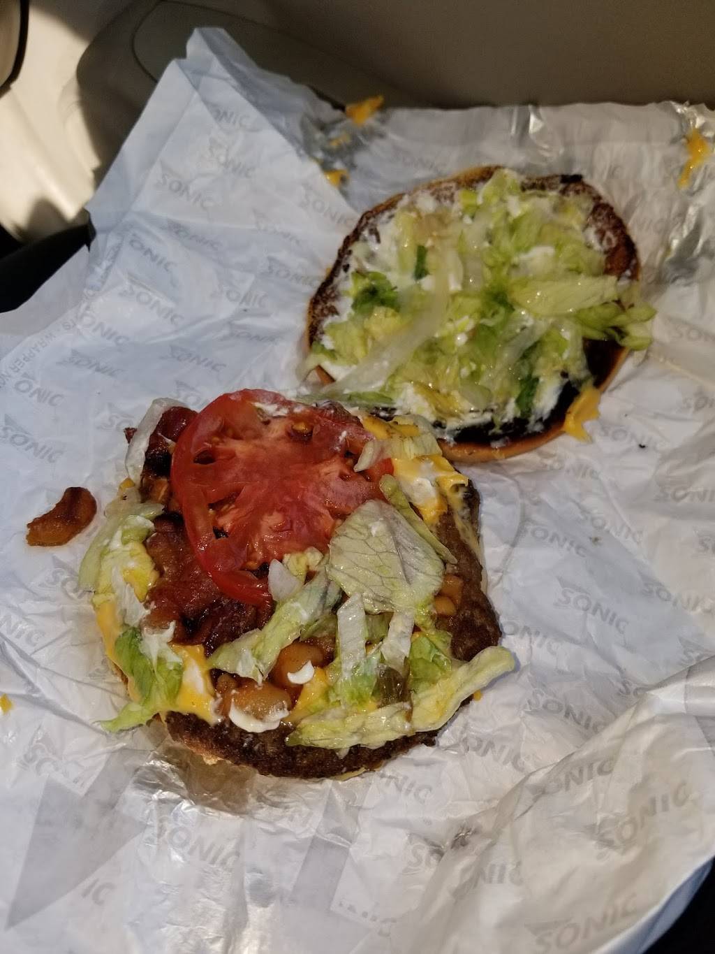 Sonic Drive-In | restaurant | 2925 Navarre Ave, Oregon, OH 43616, USA | 4196916600 OR +1 419-691-6600